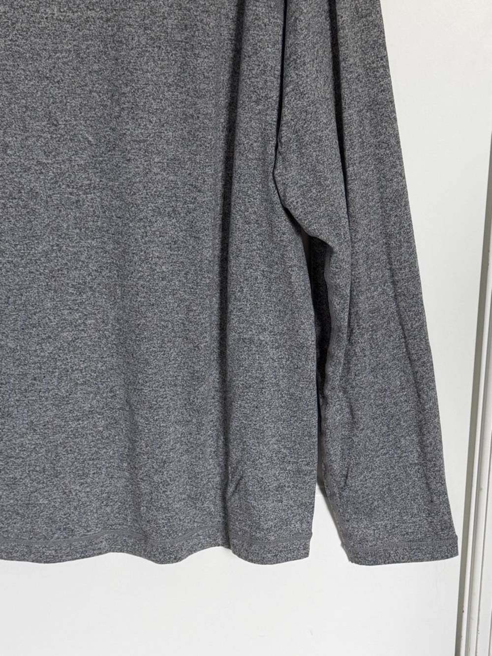 RHONE Men's Heather Gray Reign Long Sleeve Performance T-Shirt XL 54704 - Picture 10 of 13